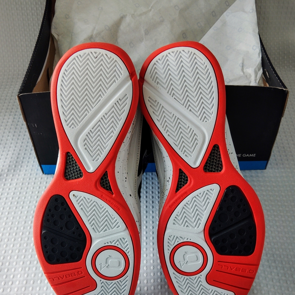 Q4  Mens Sneakers Size 10.5 - Picture 2 of 5